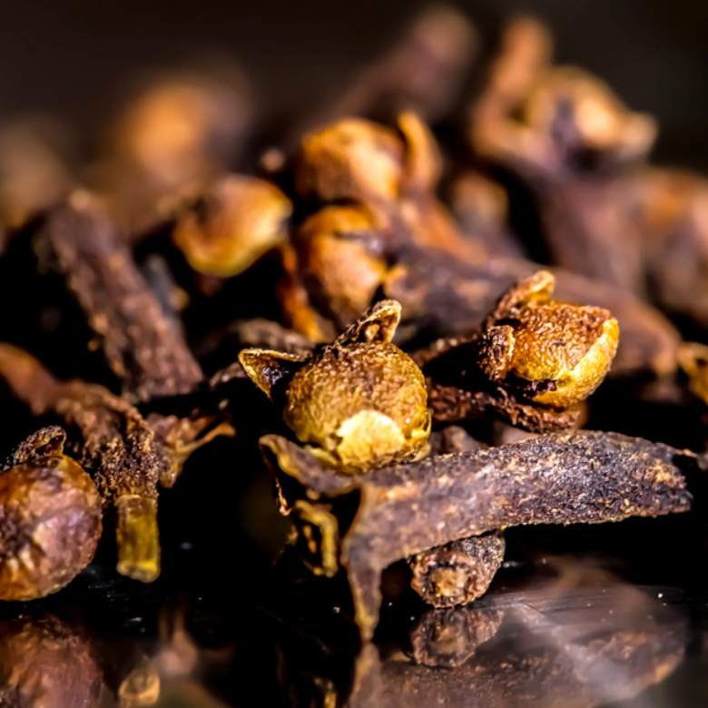 Madagascar Clove Bud Essential Oil